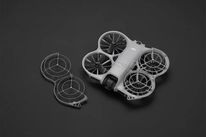 DJI Neo 2 Propeller Guard - Protectores instalados en el dron DJI Neo 2