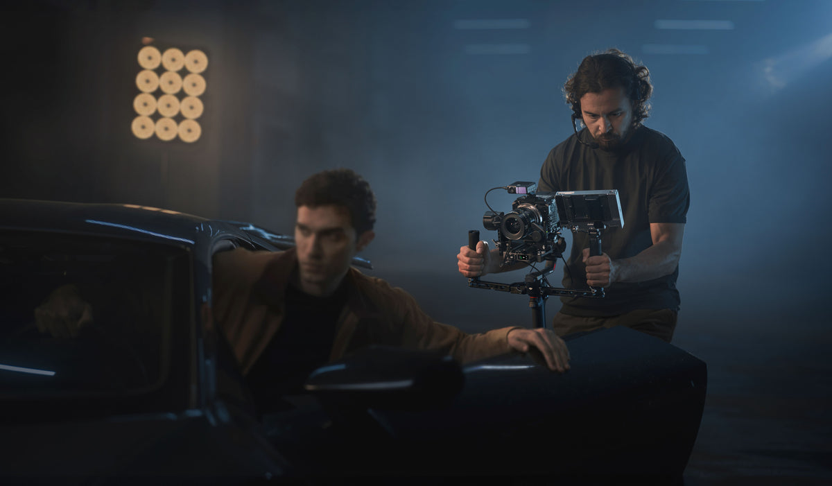 DJI RS 4 Pro - Estabilizador para cámaras para grabación de video profesional