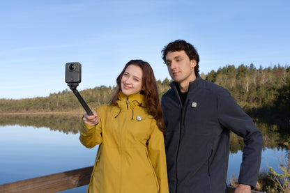 DJI Osmo 360 II con conexión directa a dos micrófonos durante una sesión de kayak
