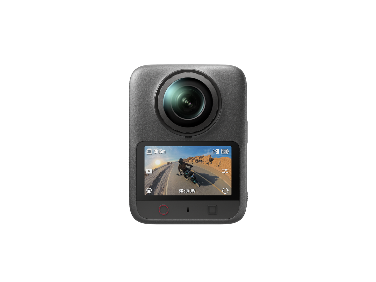 Vista frontal de DJI Osmo 360 II con la interfaz de la pantalla