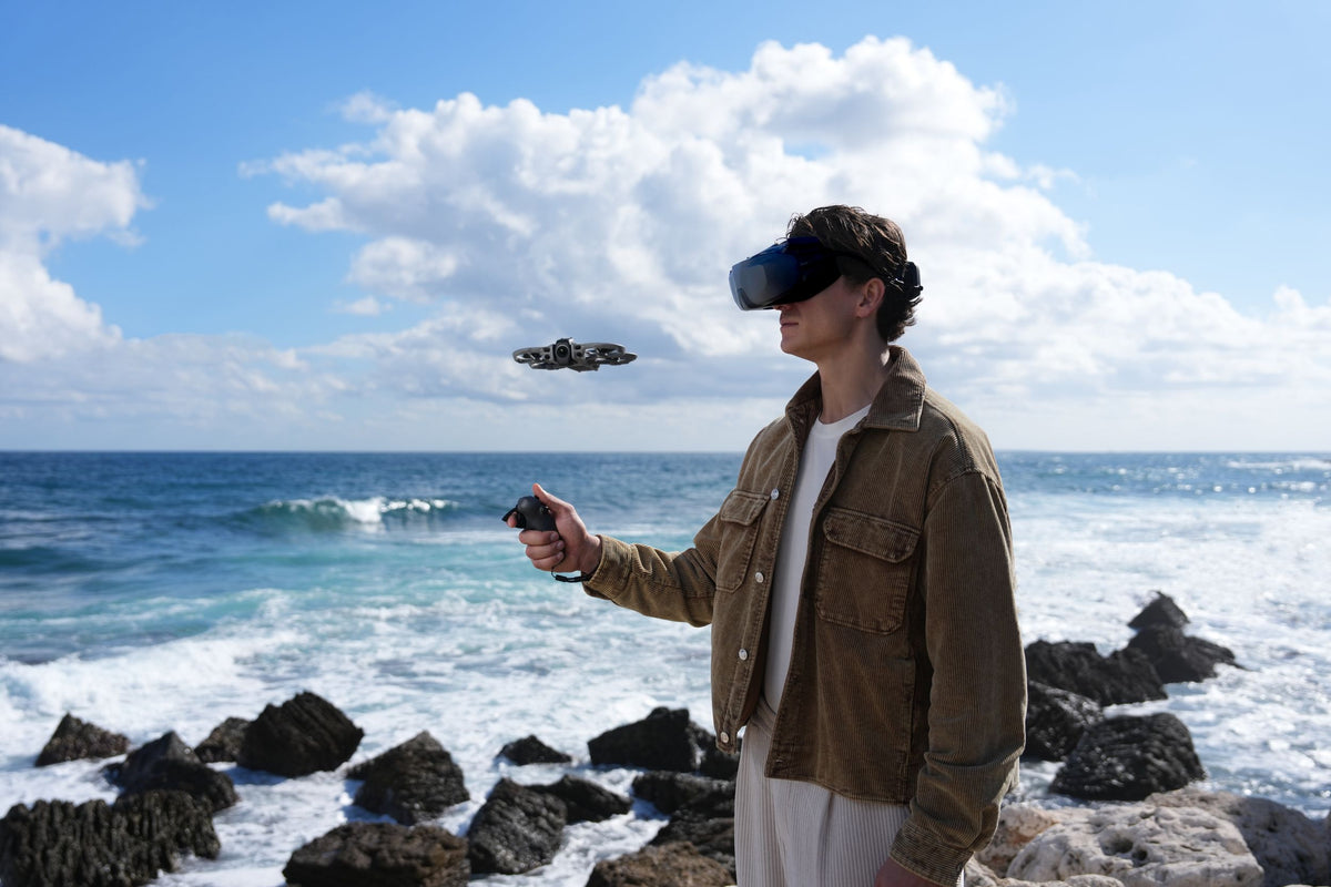 DJI Avata 360 - Dron FPV para vuelos inmersivos y grabación aérea en 360°